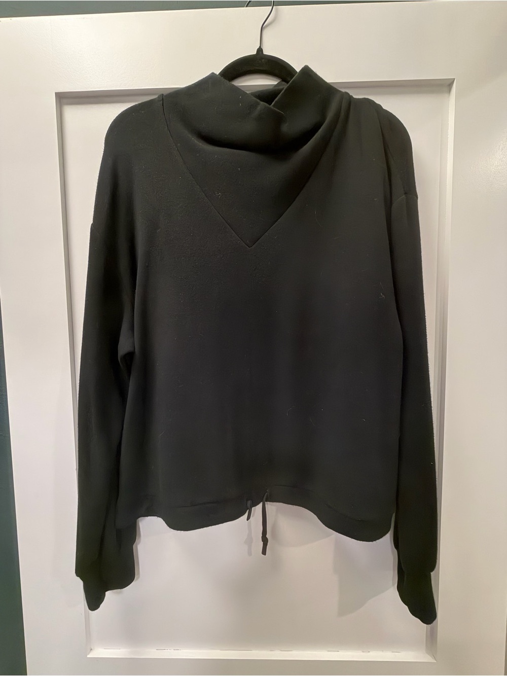 Varley Black Cowl-Neck Drawstring Pullover